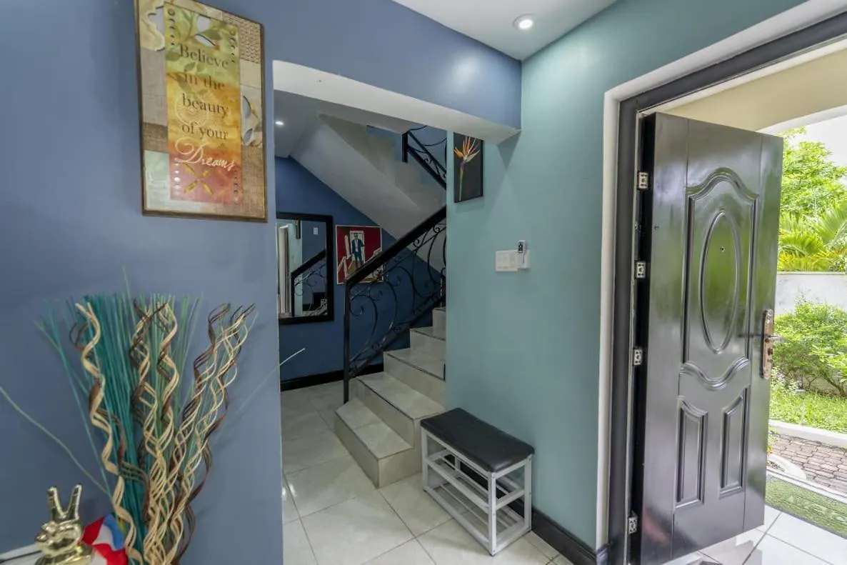 Chic Getaway In Milan The Manor Villa Ocho Rios Jamaica